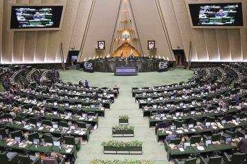ورود ۱۵ میلیون گردشگر به ایران تا پایان ۱۴۰۷!
