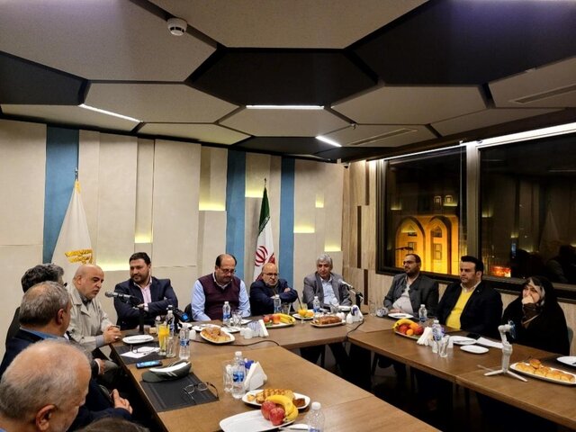 باید گوش وزارت گردشگری را بپیچانیم