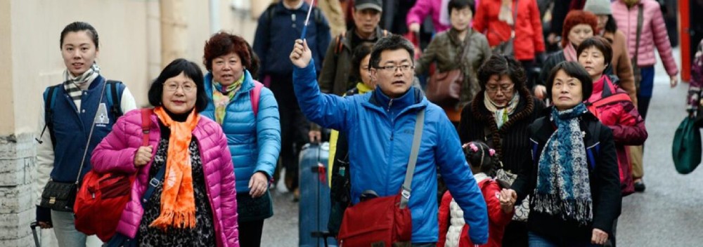 چشم امید دنیا به گردشگران چینی