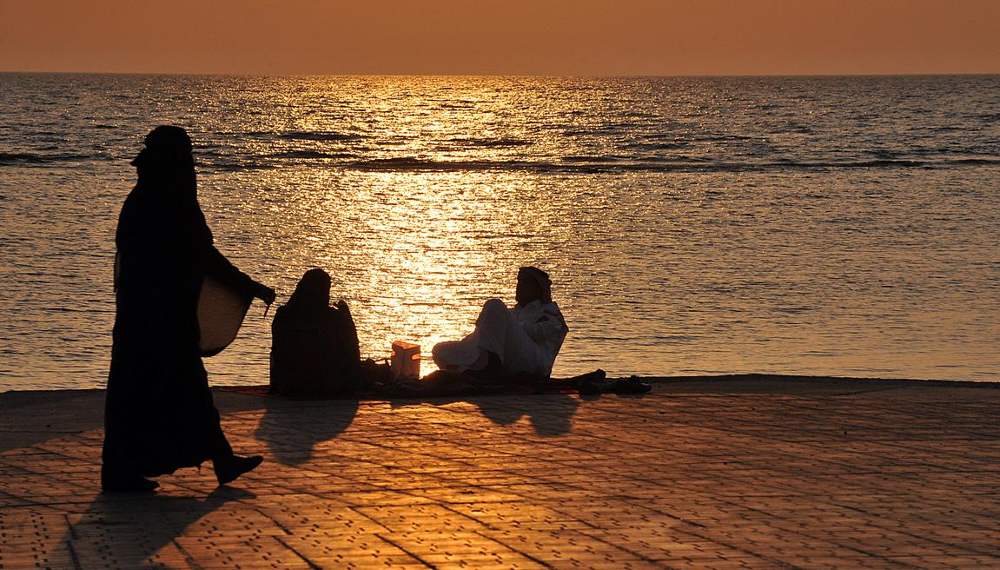 آزادی پوشش زنان در سواحل عربستان