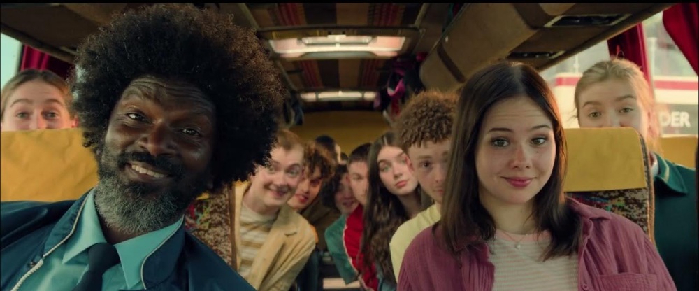 در ایستگاه بعدی چه خبر است؟ + ویدیو