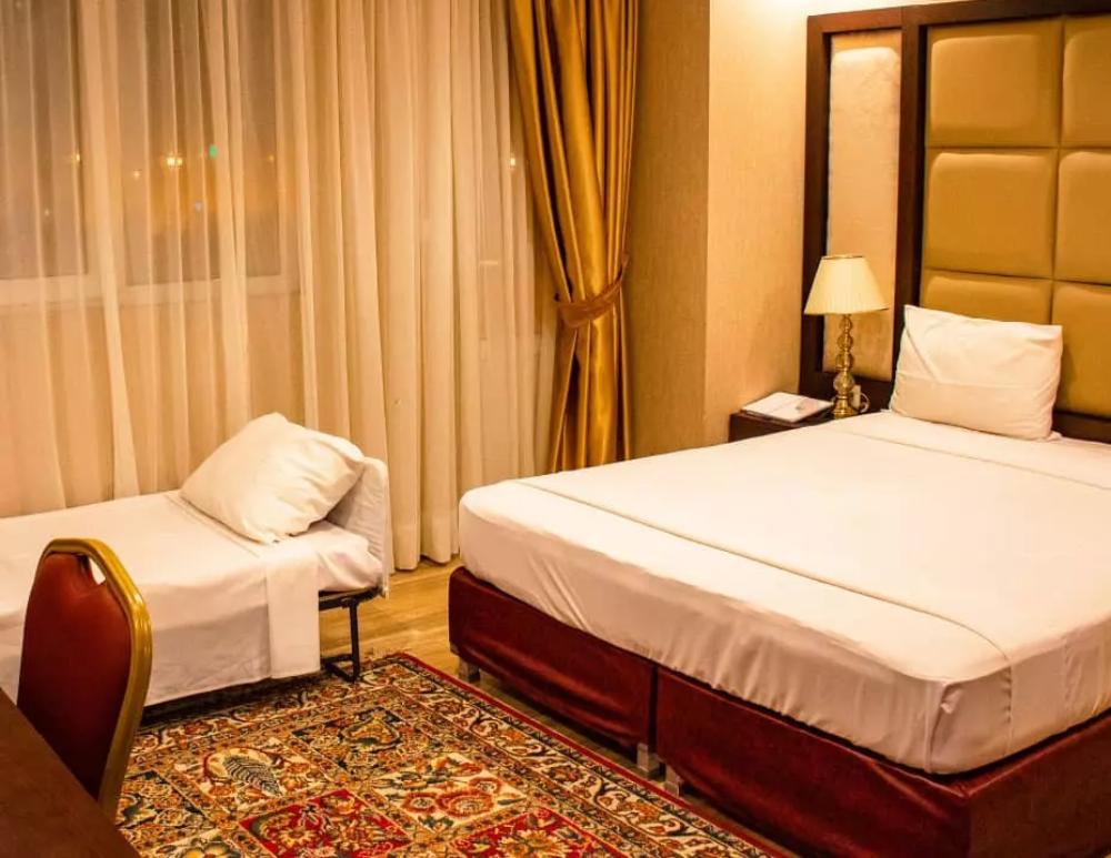 هشدار به سامانه‌های رزرو مراکز اقامتی؛ تحمیل بسته خدماتی به گردشگران ممنوع!