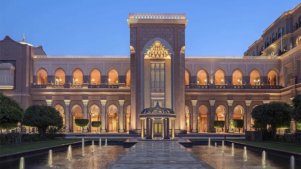 درآمد ۳ میلیارد درهمی هتل های ابوظبی در ۵ ماه نخست ۲۰۲۴ میلادی