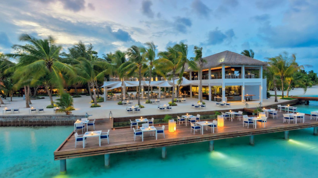 رستوران ریزورت کرومبا مالدیو