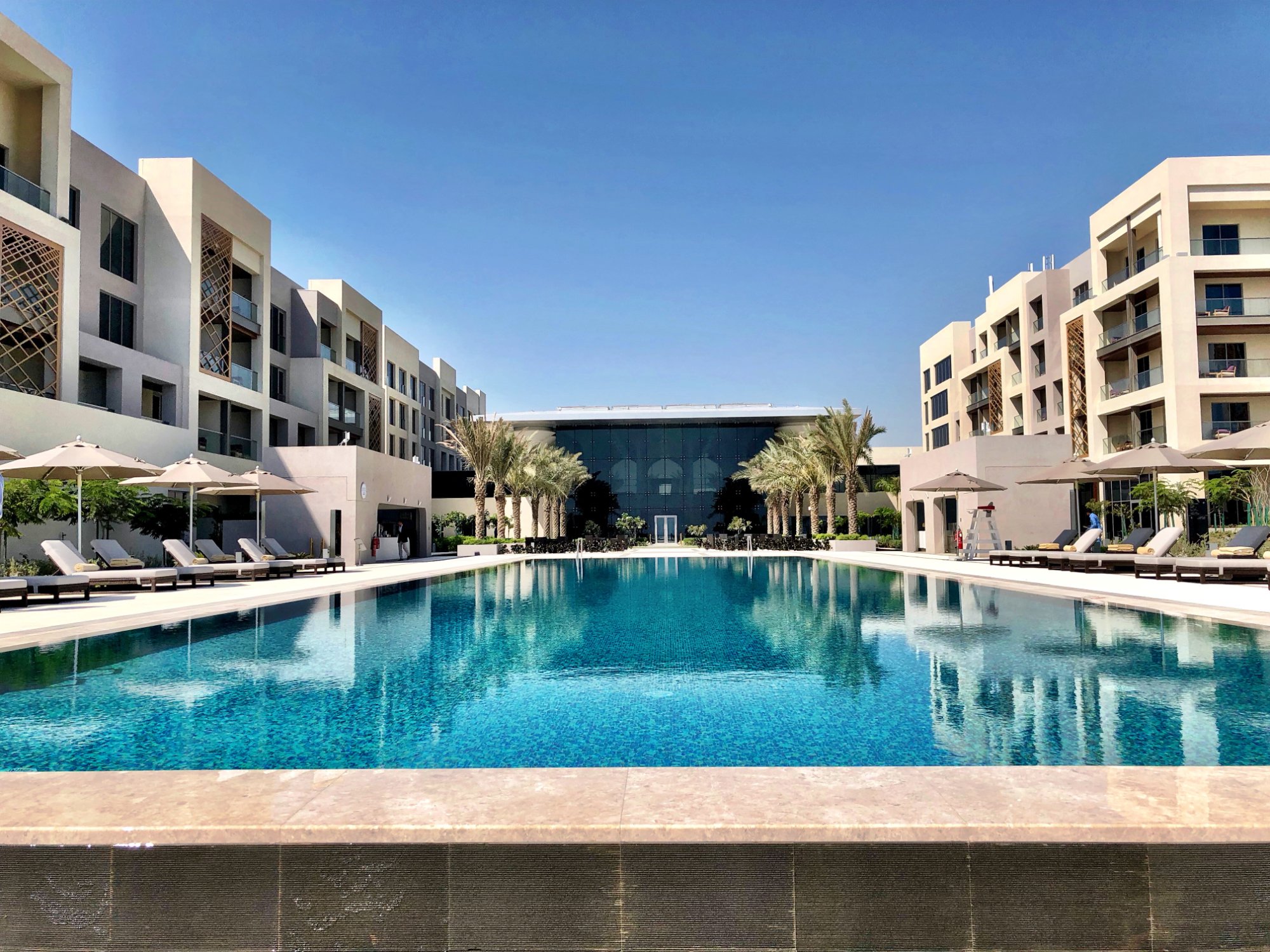 بهترین هتل های عمان در سال ۲۰۲۱ مناسب زوج‌های جوان از نگاه تریپ ادوایزر