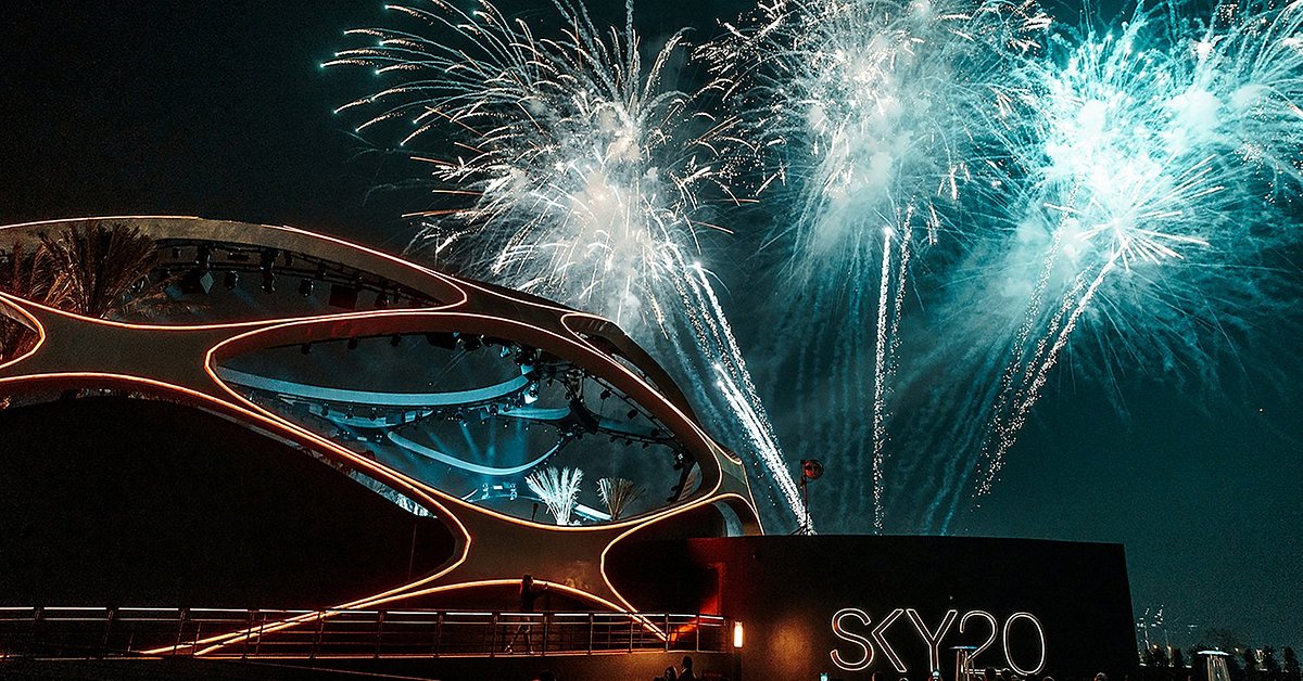 شمارش معکوس تا بازگشایی کلاب Sky2.0dubai