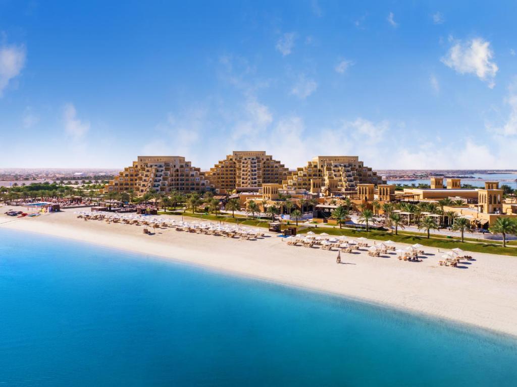 همه چیز درباره ریزورت Rixos Bab Al Bahr