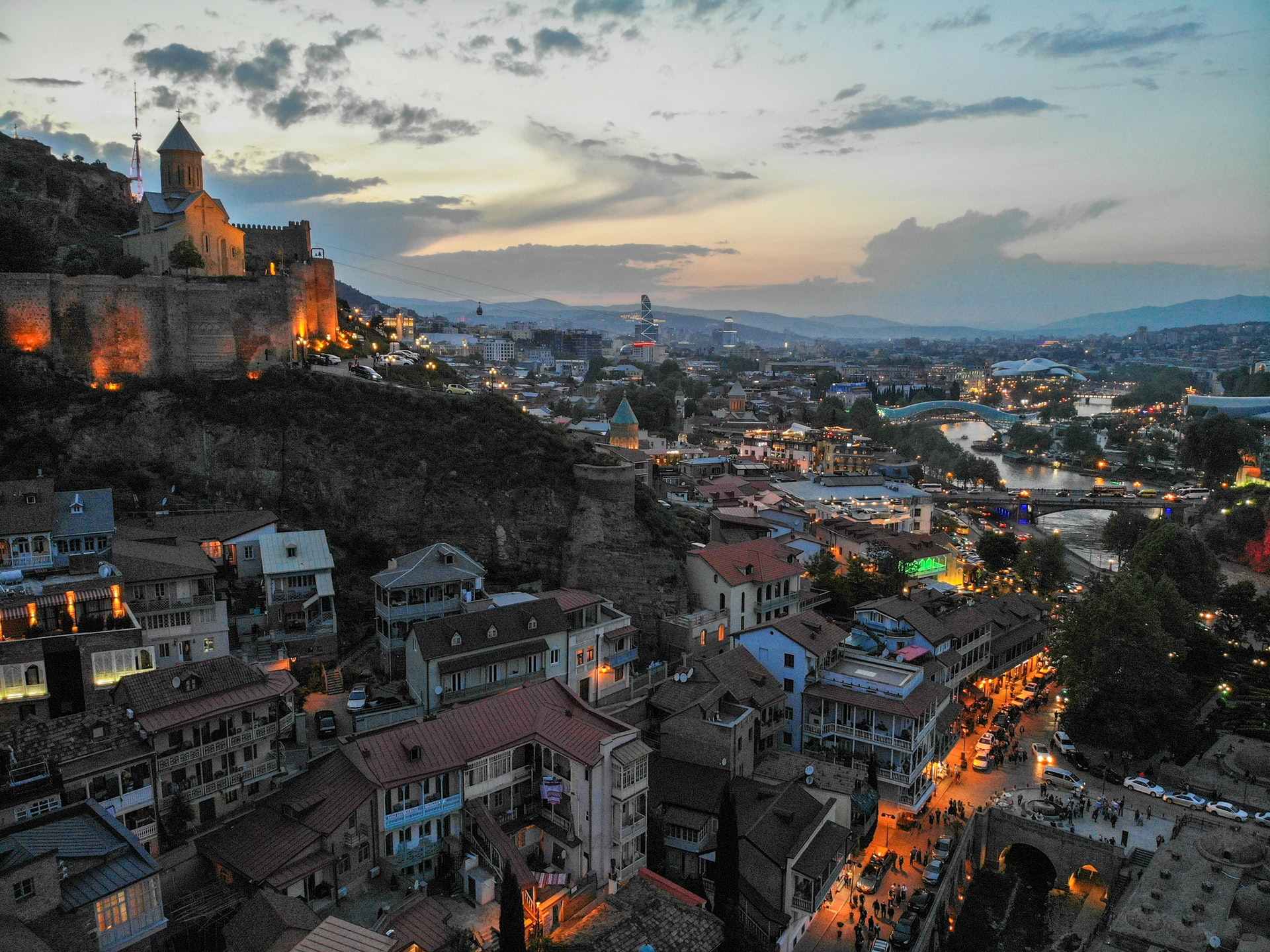رشد ۳۱۳ درصدی گردشگران گرجستان در ماه اکتبر