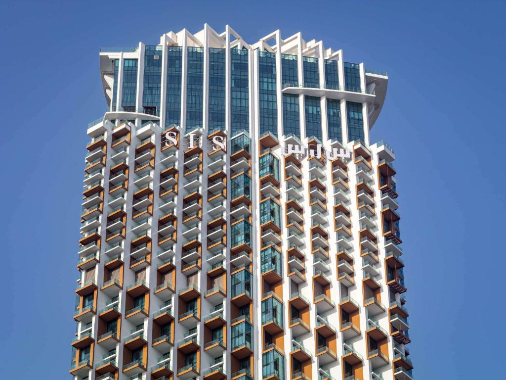 همه چیز درباره هتل SLS دبی