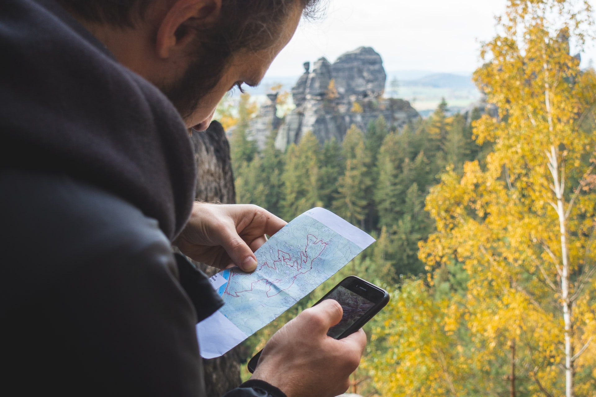 ۱۰ اپلیکیشن ضروری برای سفر