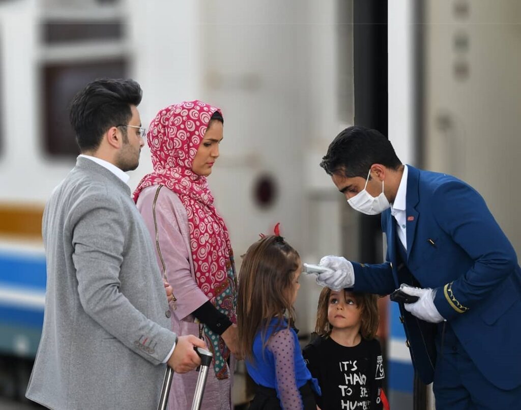 شرط سفر داخلی در نوروز: ۲ دوز واکسن + تست منفی کرونا