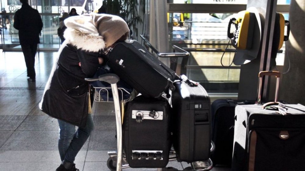 گزارش مهاجرت ایرانی ها در ۱۴۰۱ - ایرانی‌ها از آینده ناامیدند