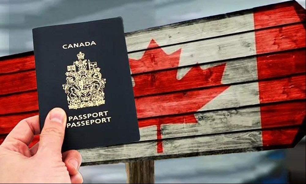 ویزای توریستی کانادا