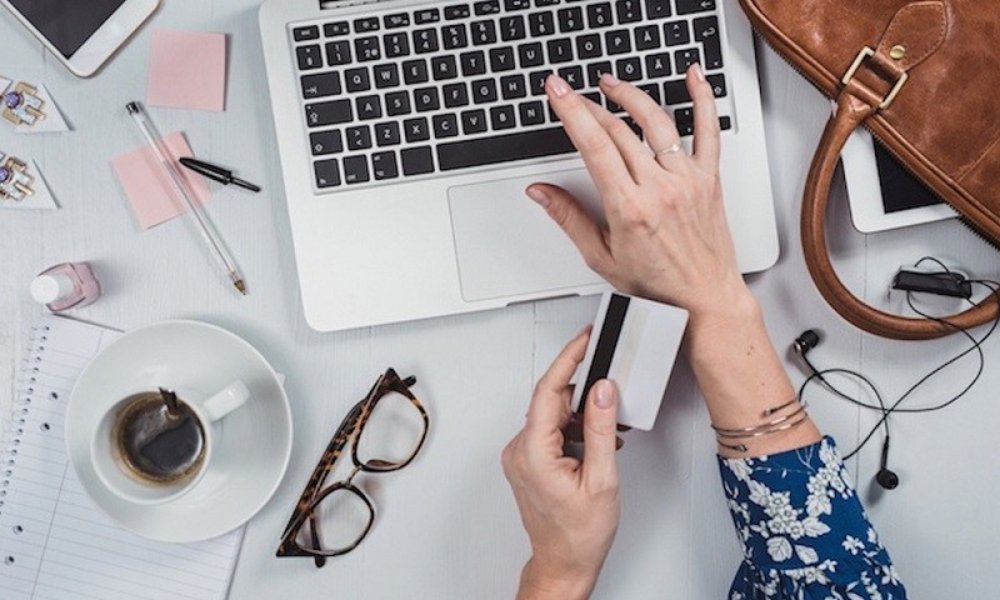 عوارض خروج از کشور