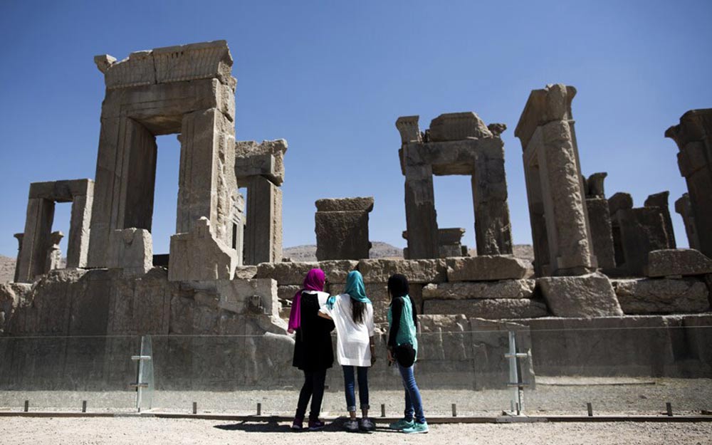 زنان ایرانی، به عنوان گردشگر