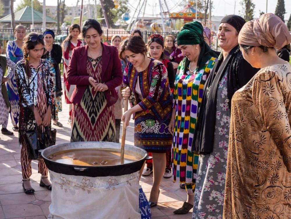 چه کشورهایی مانند ایران نوروز را جشن می گیرند ؟ نوروز در تاجیکستان