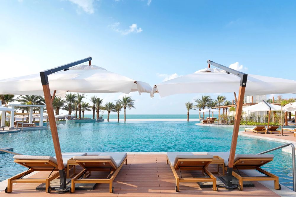 راس الخیمه یا آنتالیا، کدام مقصد تابستانی بهتری است؟