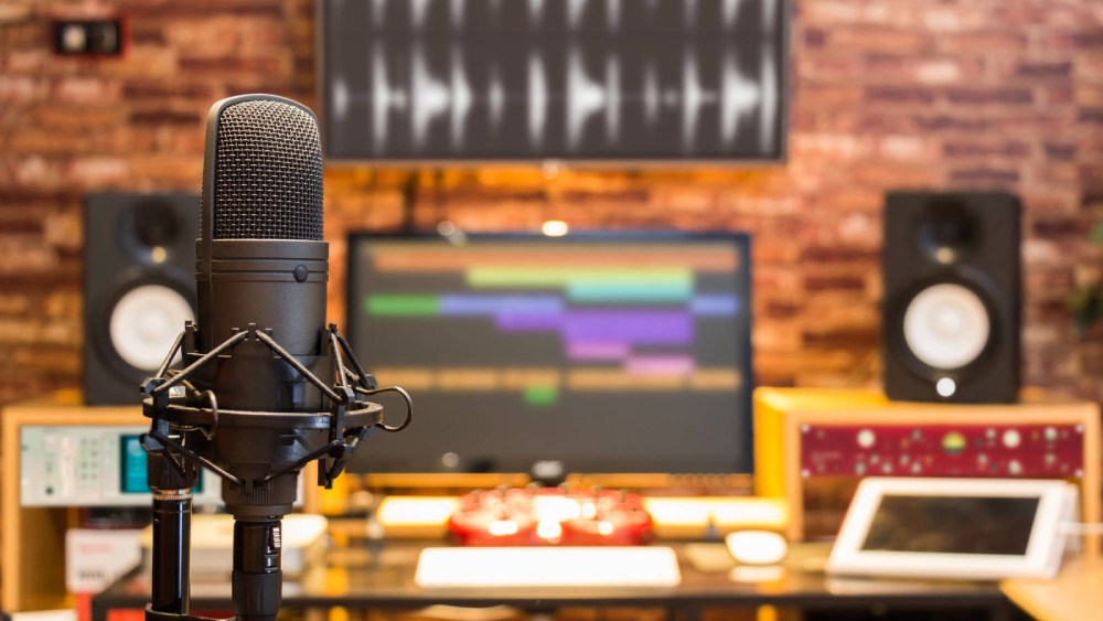 چطور پادکست بسازیم - ضبط و ویرایش پادکست