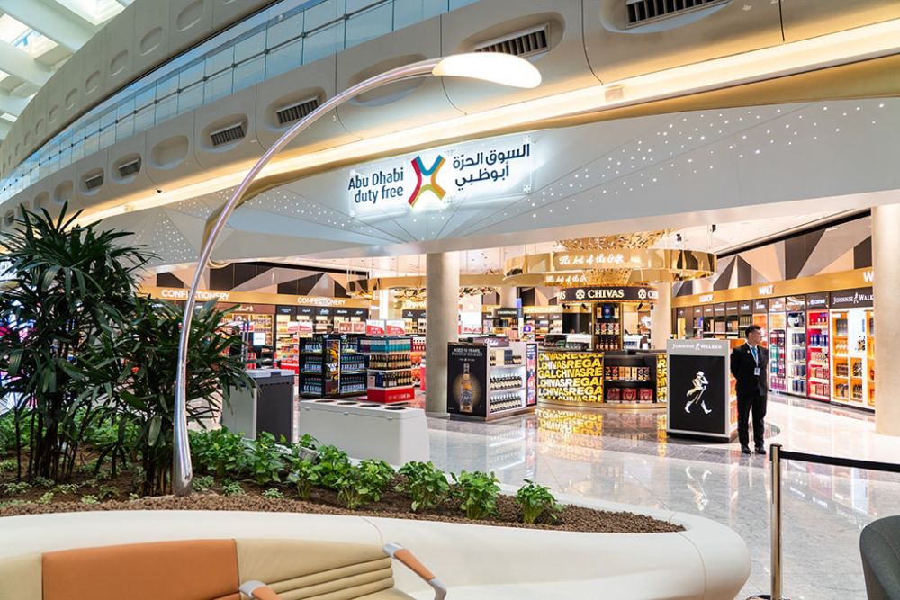 خرید در فرودگاه بین المللی شیخ زاید