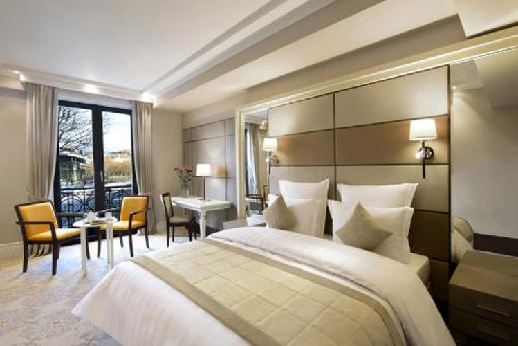 اتاق های هتل ambassadori