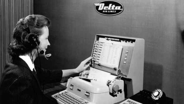 تاریخچه گردشگری الکترونیک 