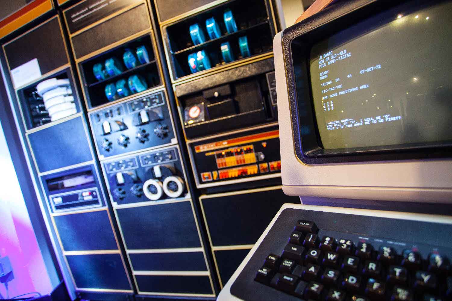 تاریخچه استفاده اینترنت در گردشگری