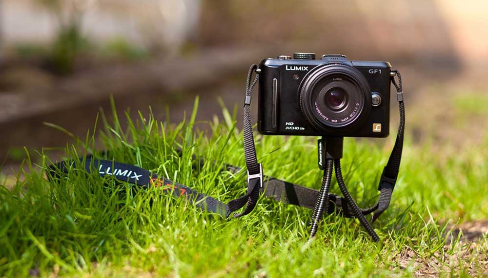 دوربین عکاسی در طبیعت